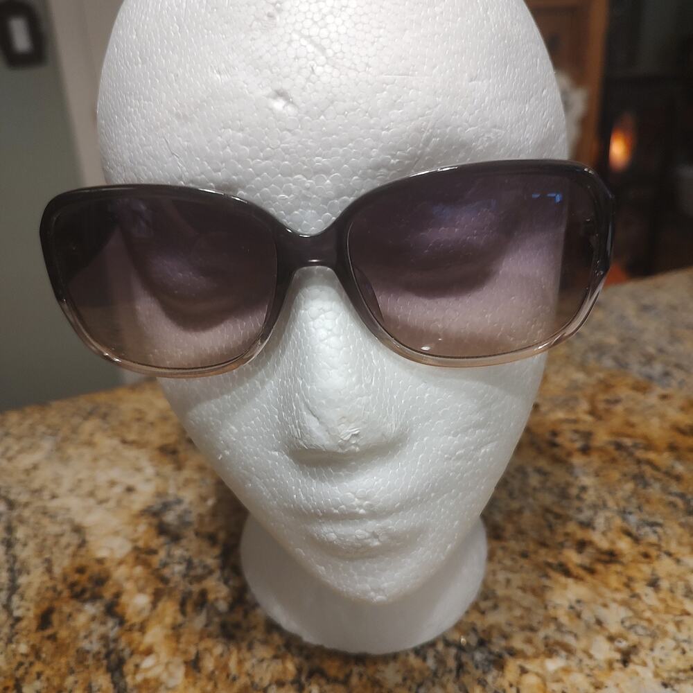 Guess Sunglasses SP-15 135-2 with Rhinestone Detail Brown